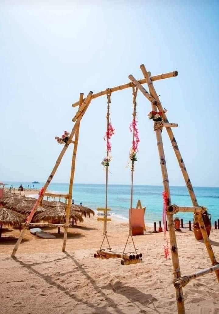 Tour Destination Image
