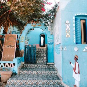 aswan 18